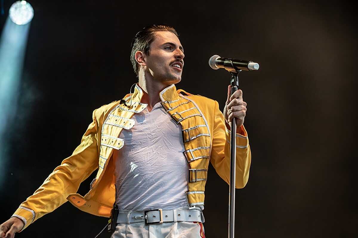 The Music of QUEEN The Music of QUEEN